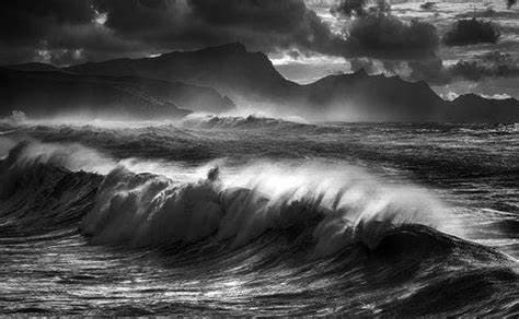 turbulent sea image