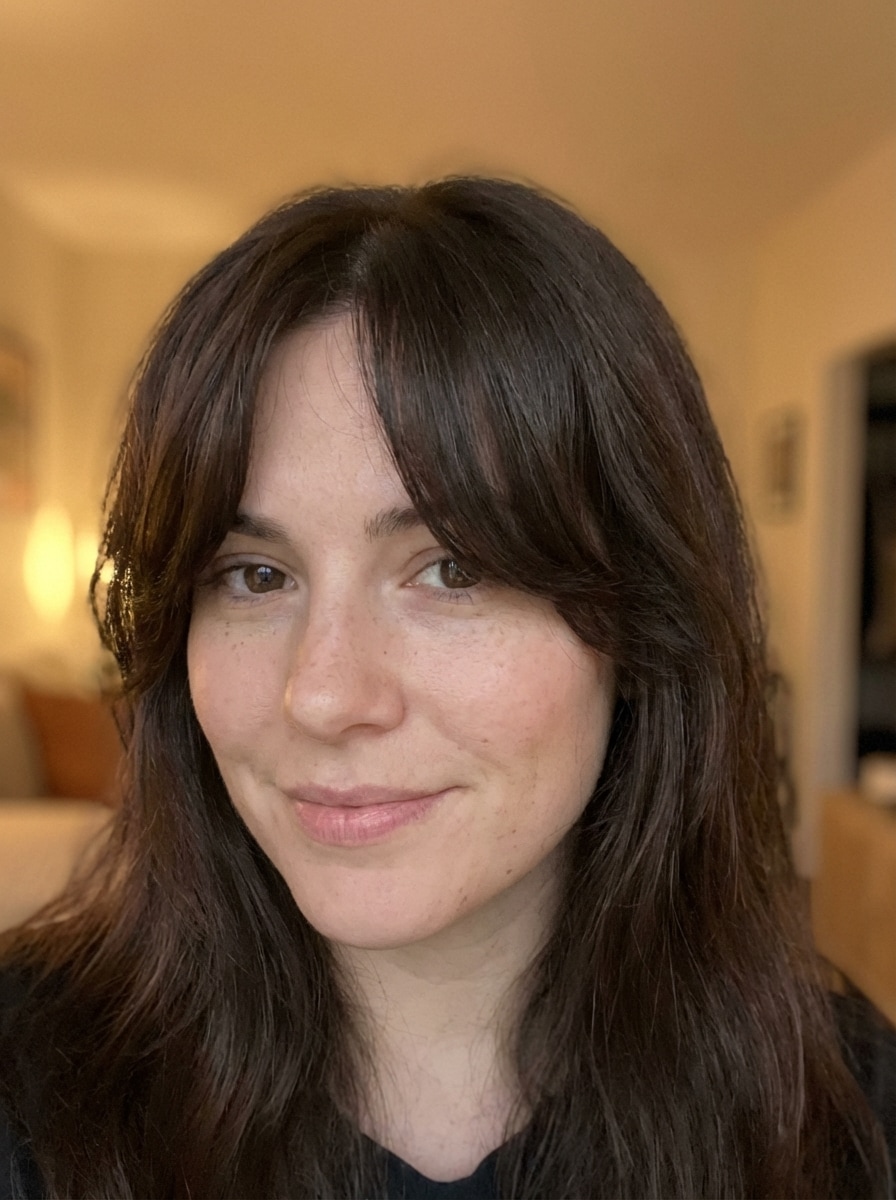 Curtain Bangs Selfie