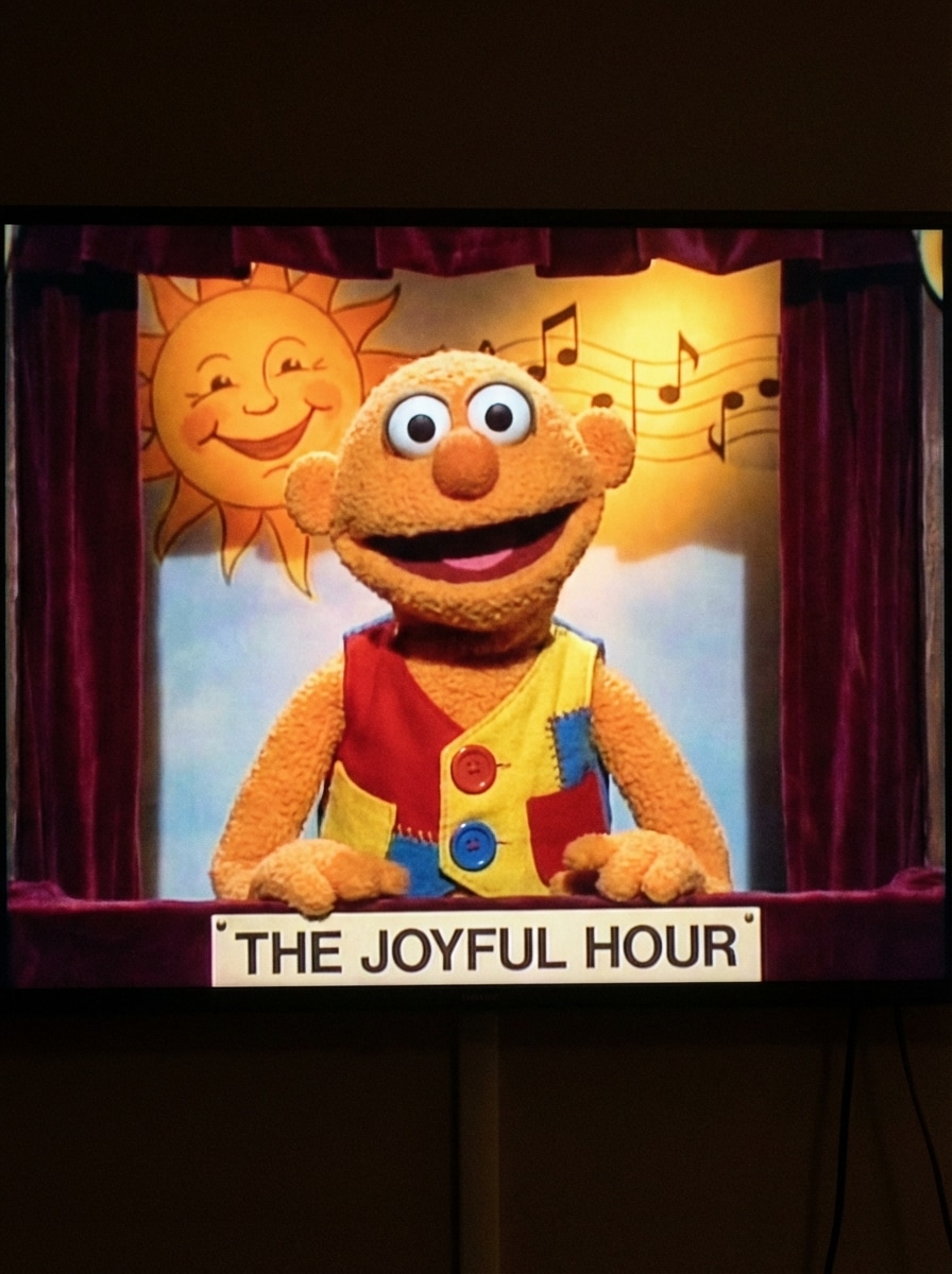 Retro TV Puppet