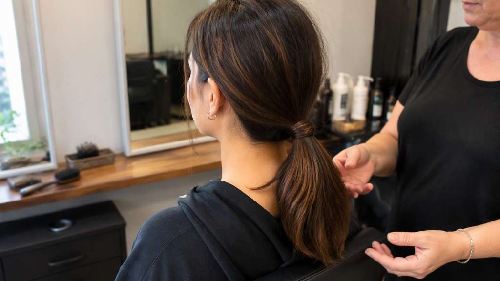 Wrapped Elastic Ponytail hairstyle
