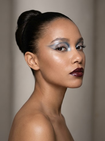 AI avant-garde fashion makeup model