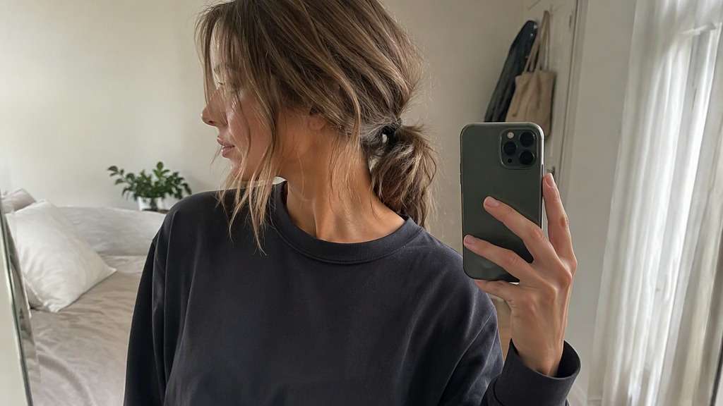 Messy Low Ponytail hairstyle