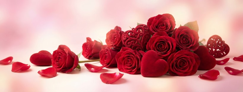 Red Roses Heart Arrangement