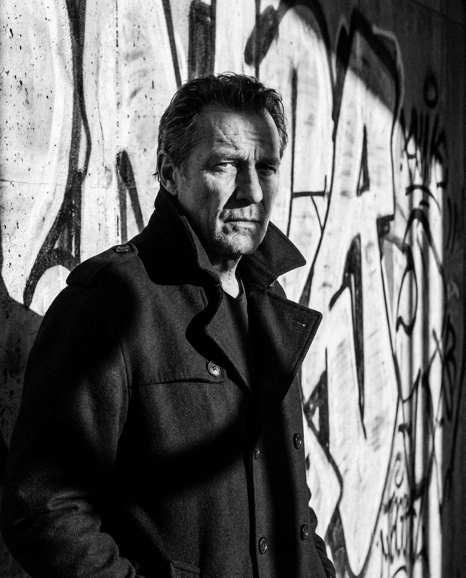 monochrome tag minimal photo