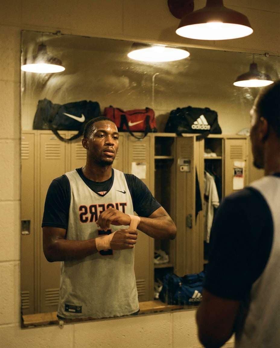 mirror gym self check photo