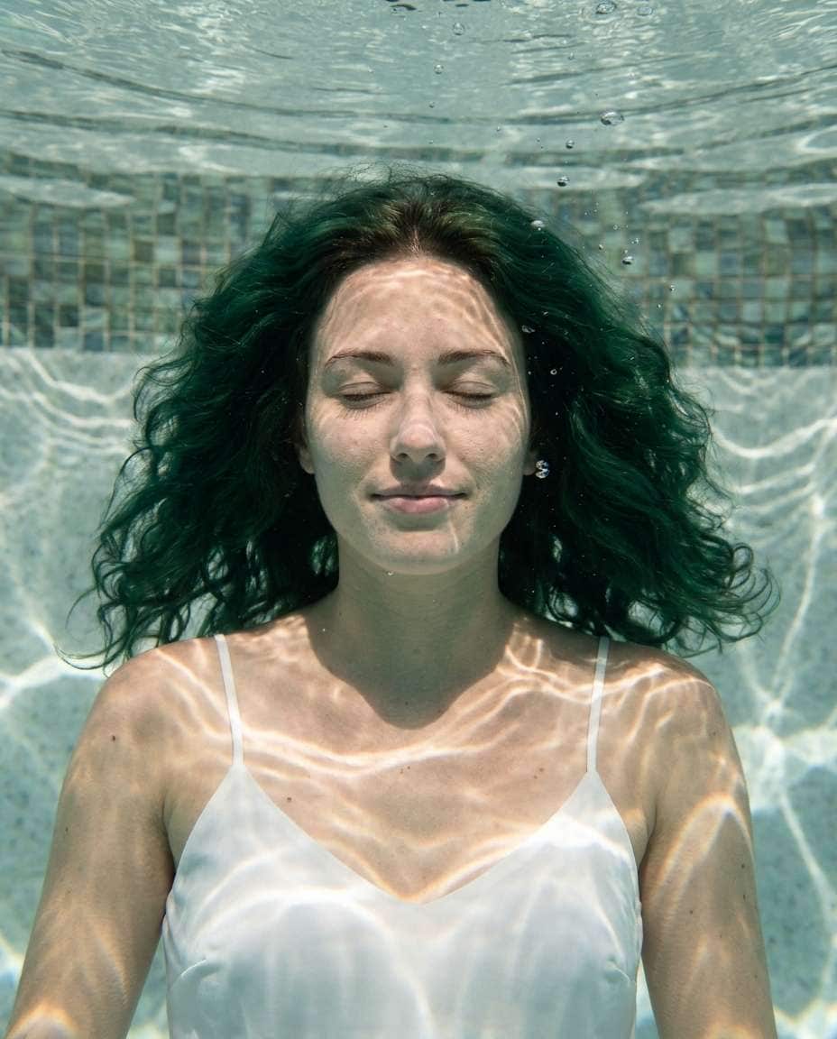 underwater drift photo