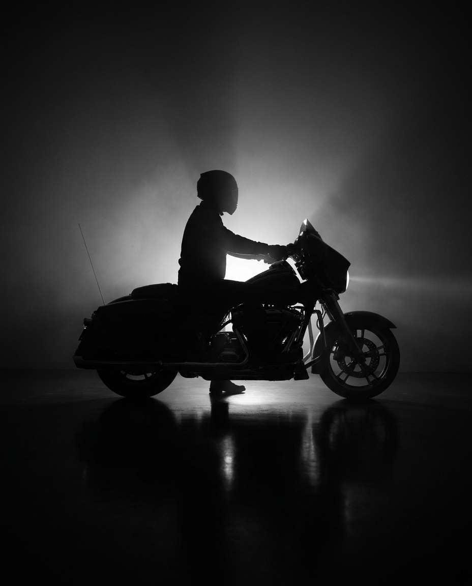 studio silhouette edge photo