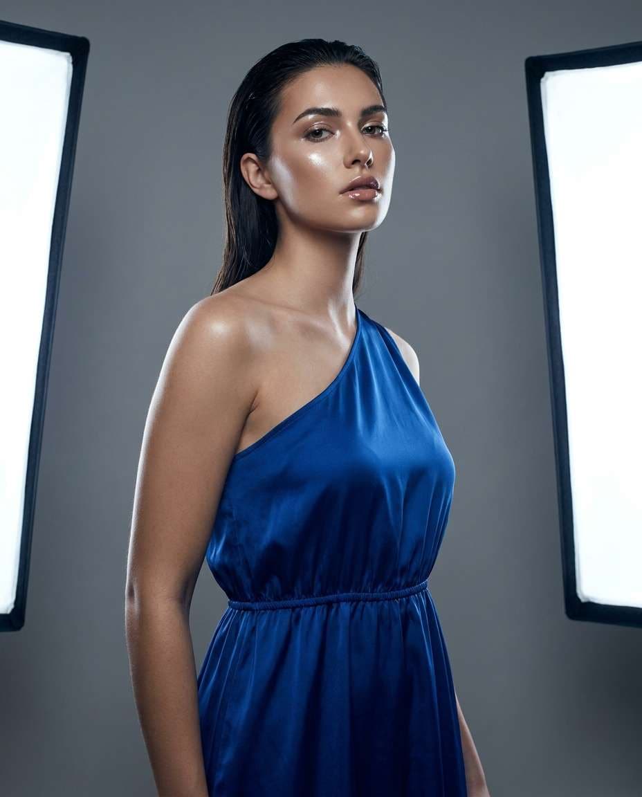 studio strobe glam photo