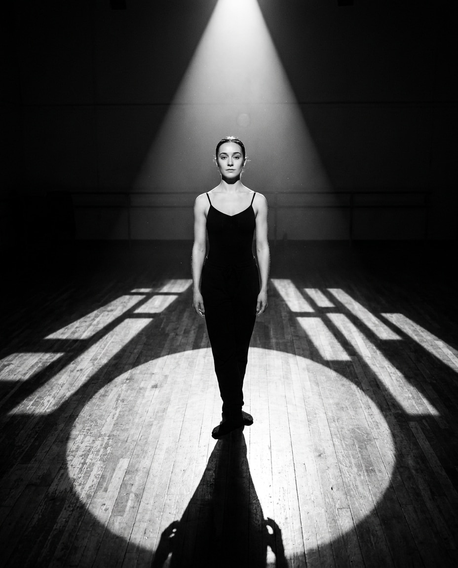 toplight dramatic shadow photo