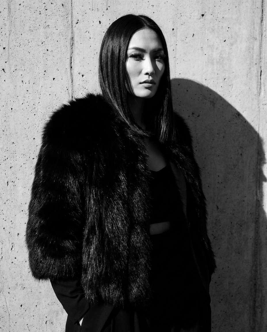 monochrome power look photo