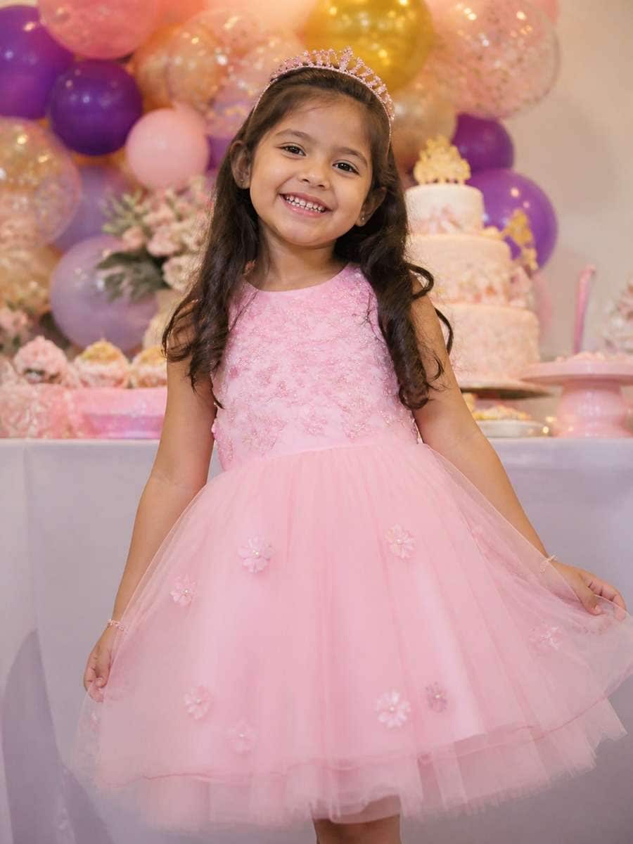 Birthday Party Look photo