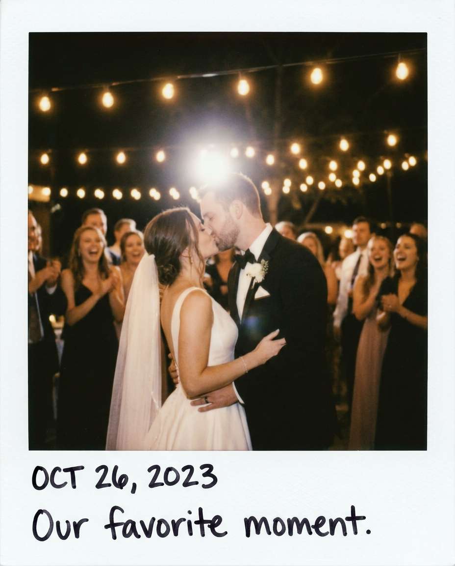 string lights kiss photo