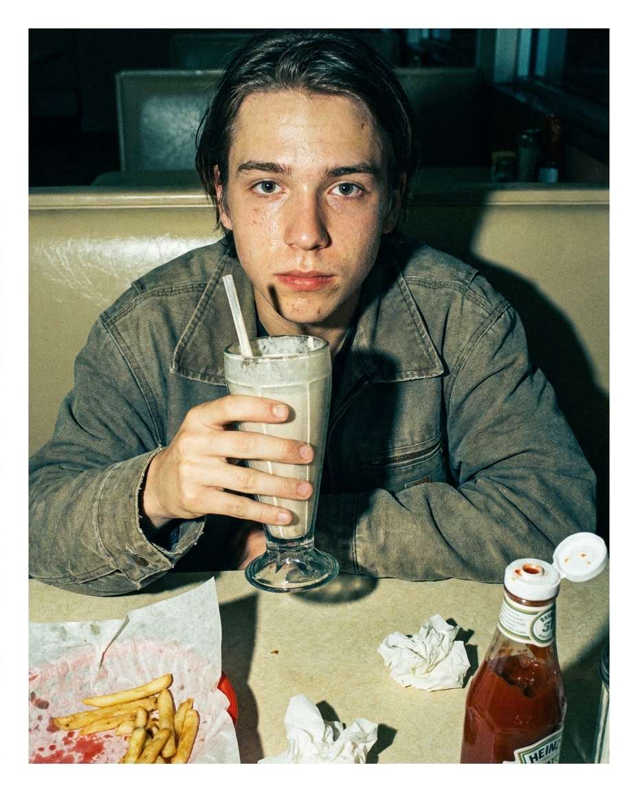 diner booth flash photo