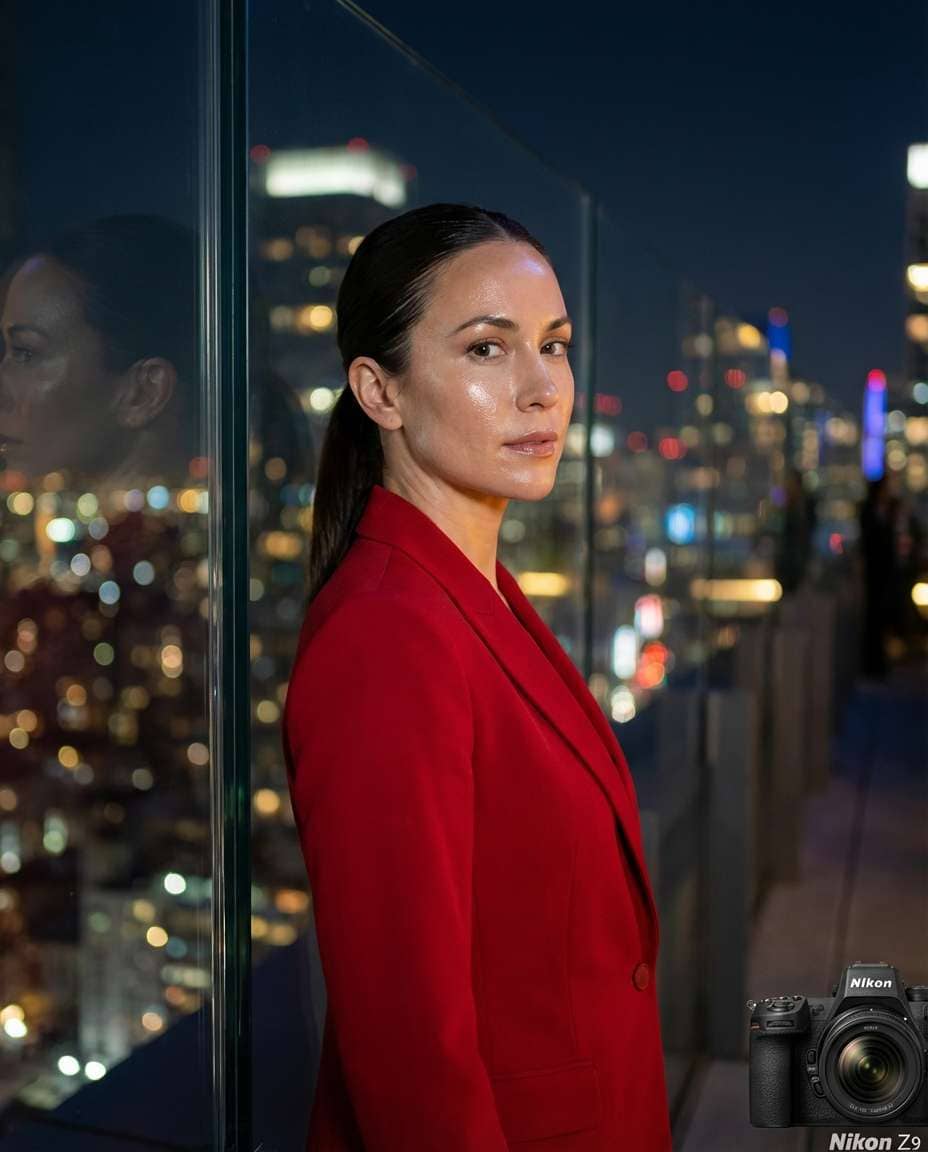 city lights reflection glass photo