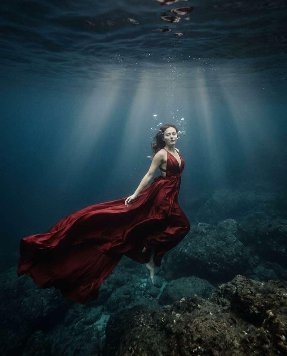 deep sea red dress photo