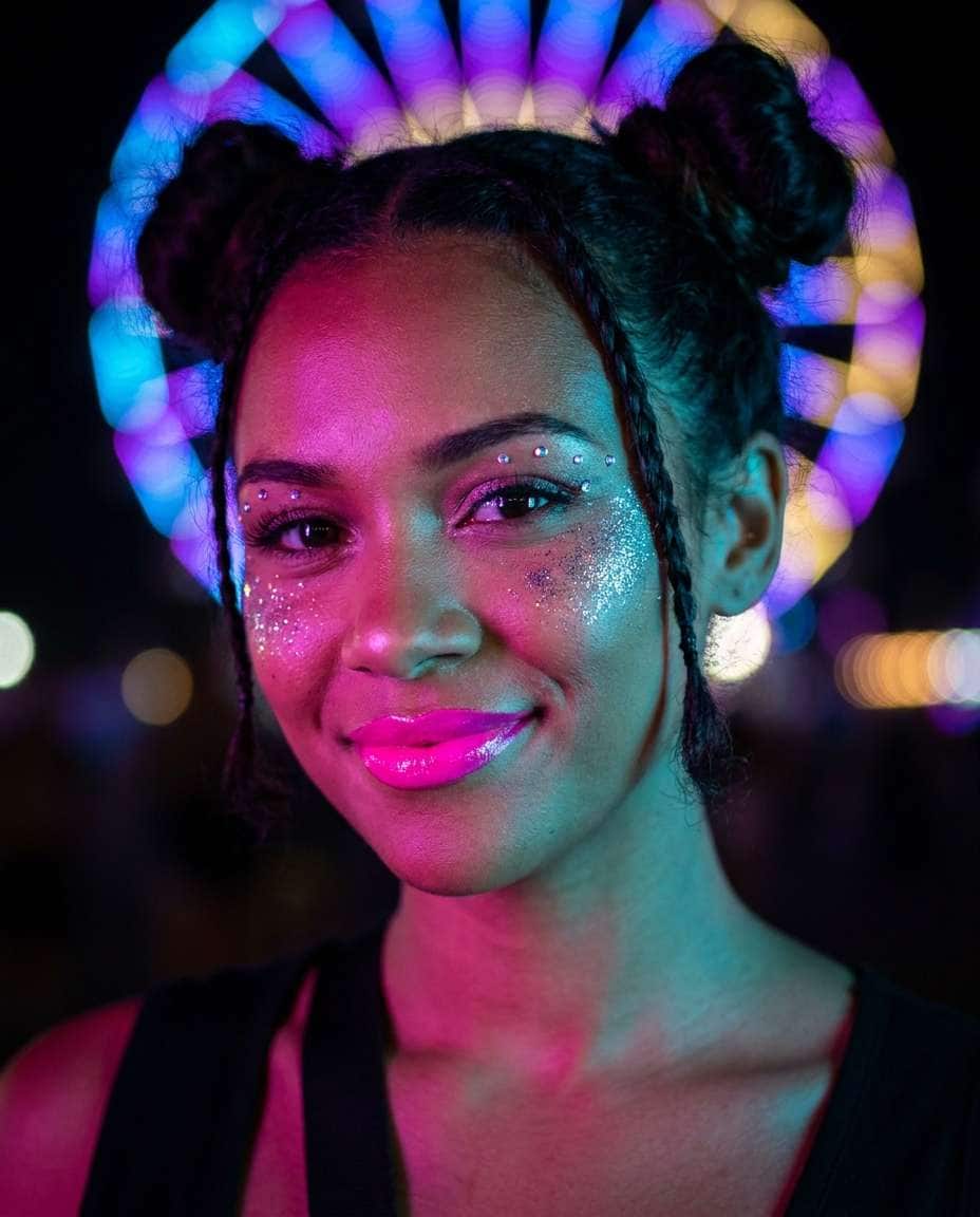 neon festival lip photo