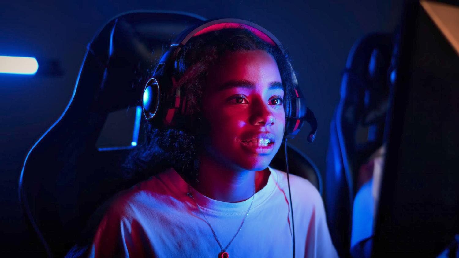 young streamer removing background noise obs