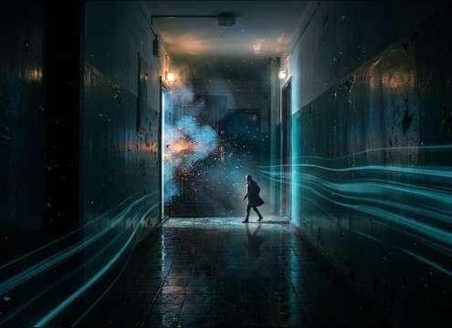 Echoing door slam for apartment hallway scene