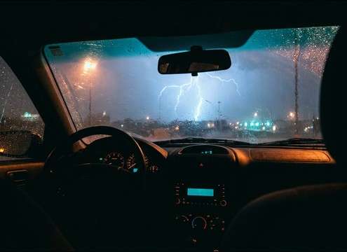 Muffled lightning sound as heard from inside a car
