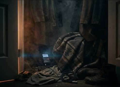 Stealth scene with controlled breathing under foley