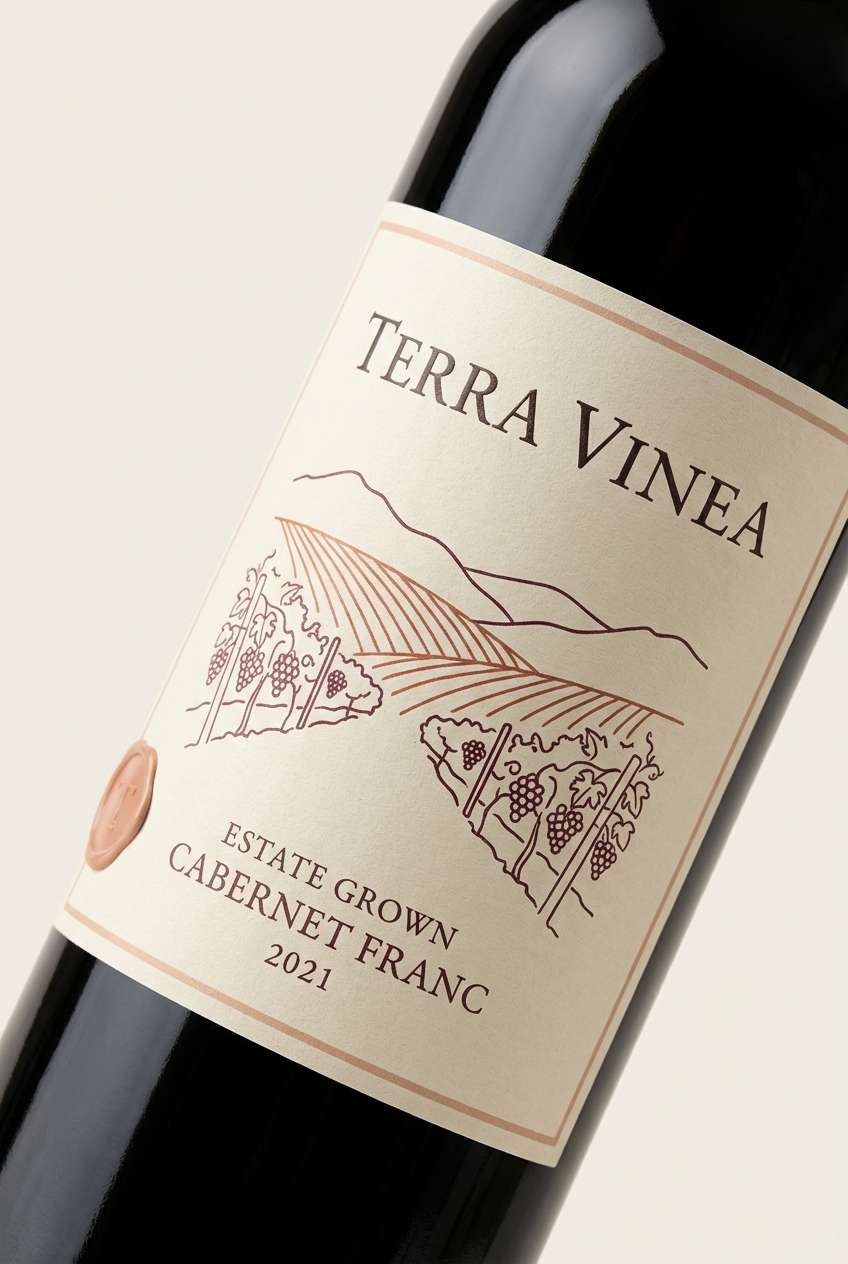 wine label in mahogany color scheme