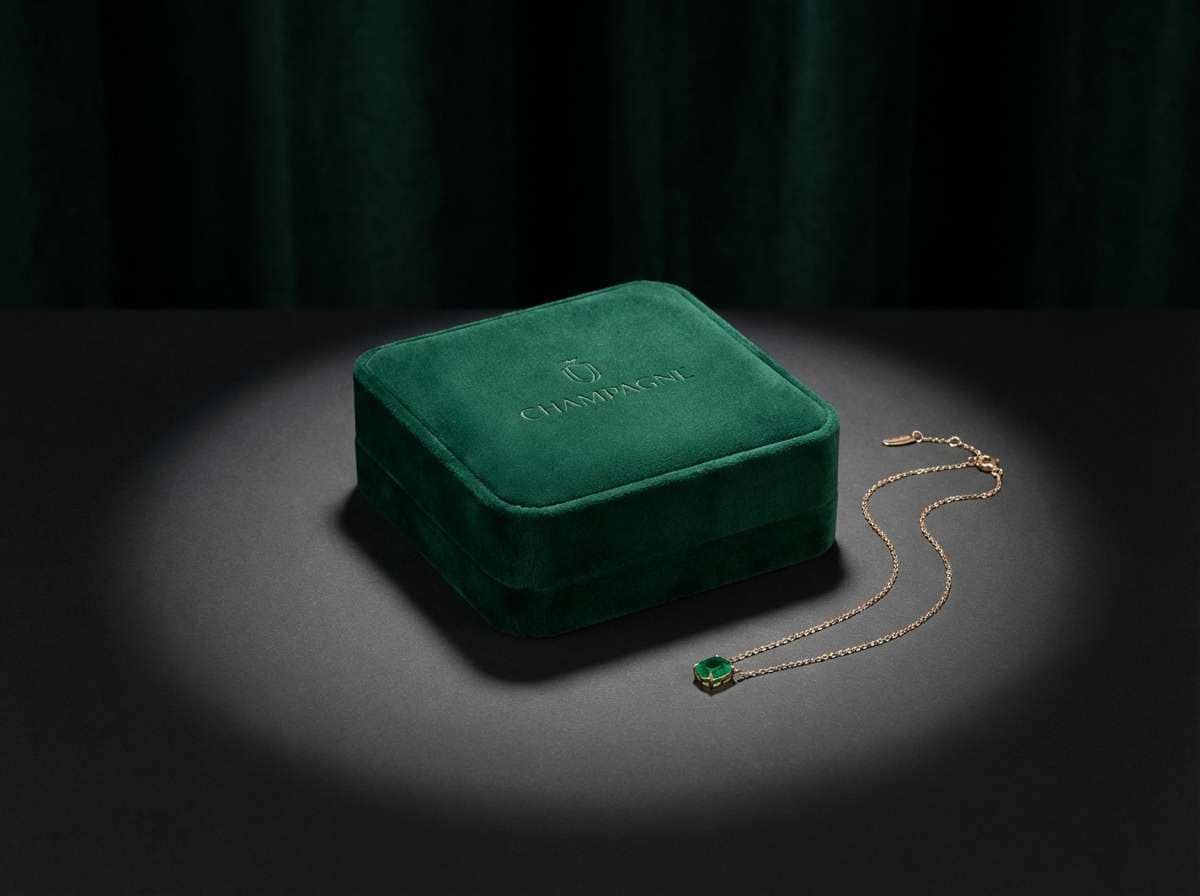 jewelry ad in emerald green